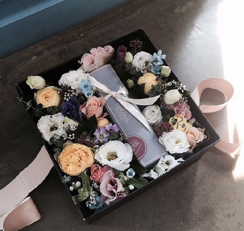 方形盒子花束包装更美 7