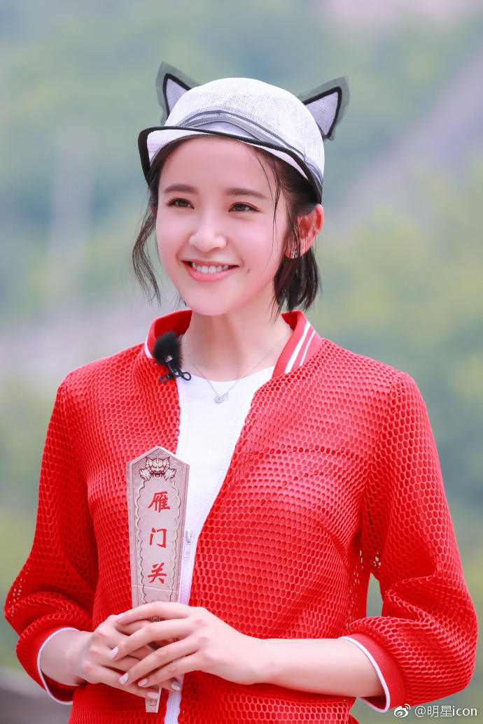 鬼马精灵糖少女唐艺昕活泼灵动我们来了活动照 7