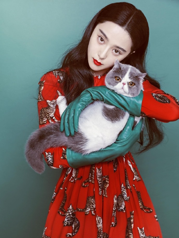 青岛美女明星范冰冰登少见的少女一面丸子头的 4
