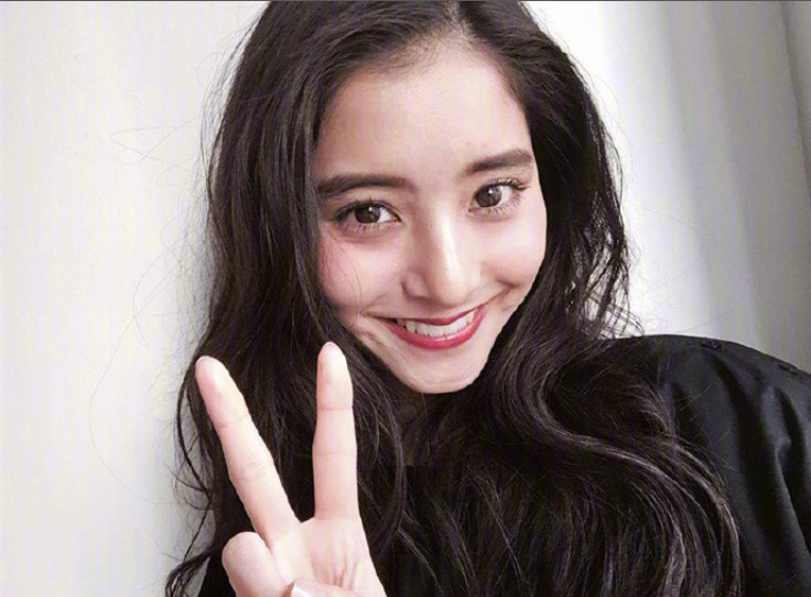 90后日本美女平面模特新木优子美颜暴击简直就是 10