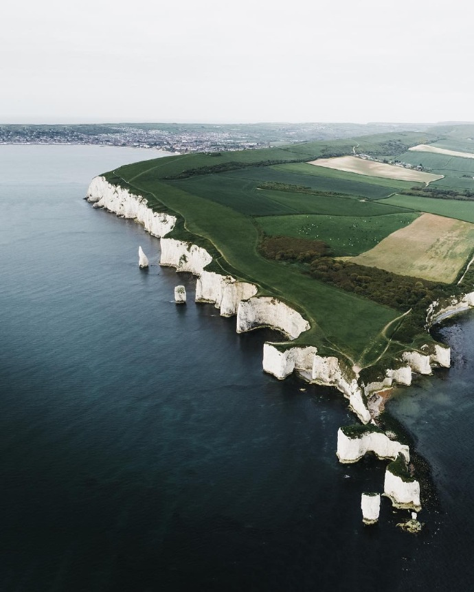 加拿大班夫国家森林公园风景图片大山里独特的