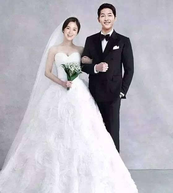 韩国男神女神高颜值明星双宋宋仲基宋慧乔结婚