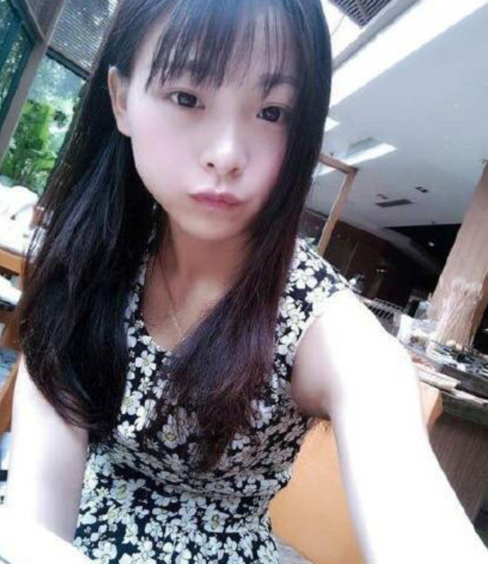 不刮腋毛萌妹子自拍照是怎样的体验 3