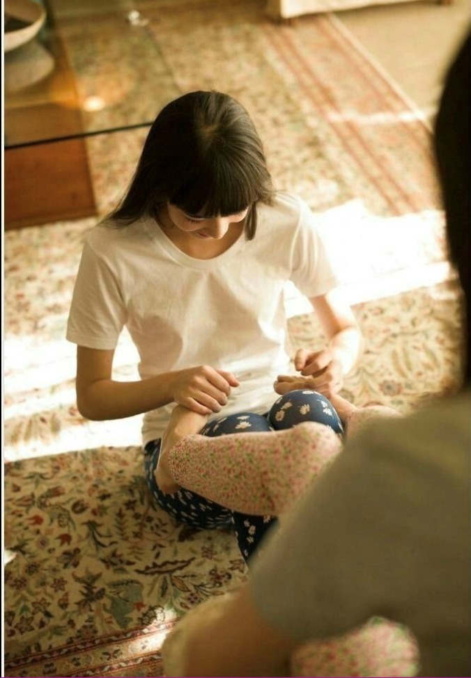日本美女模特小松菜奈和Emma閨蜜写真 9