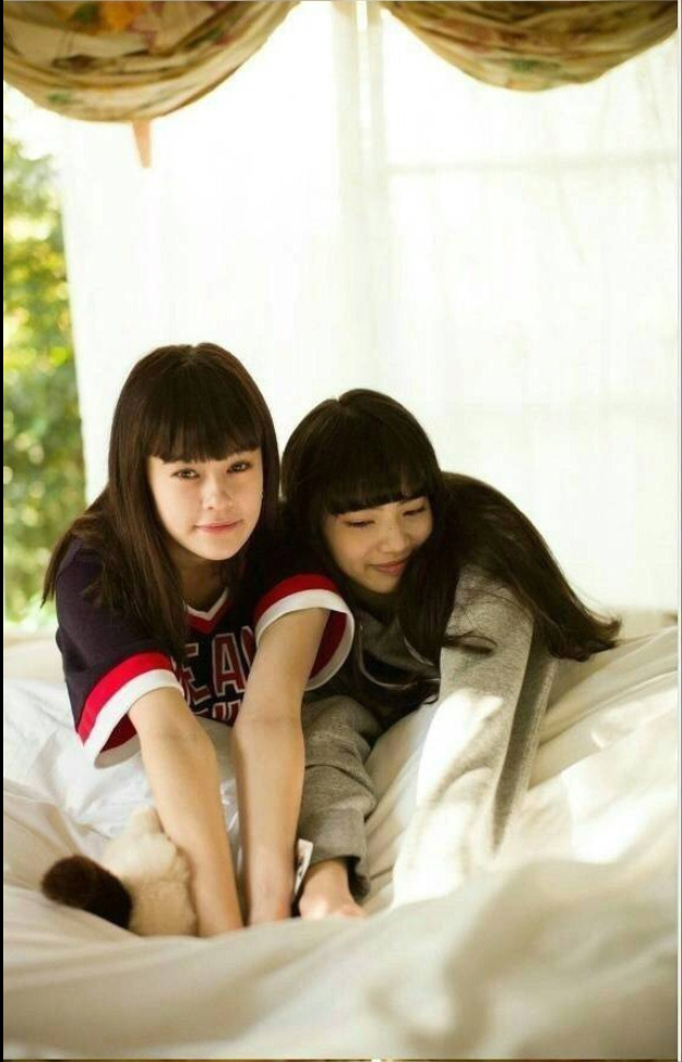日本美女模特小松菜奈和Emma閨蜜写真 44
