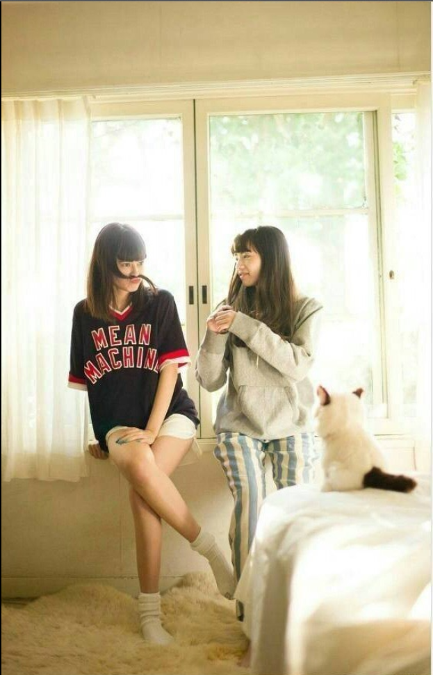 日本美女模特小松菜奈和Emma閨蜜写真 49