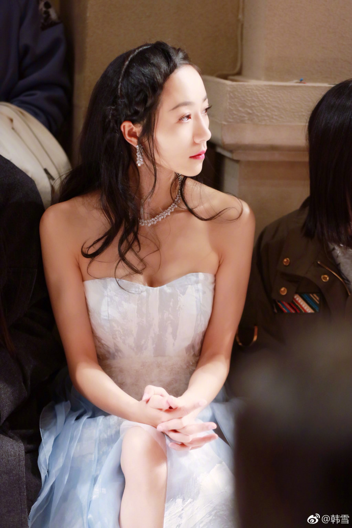 中国女演员韩雪清纯看秀图片 7