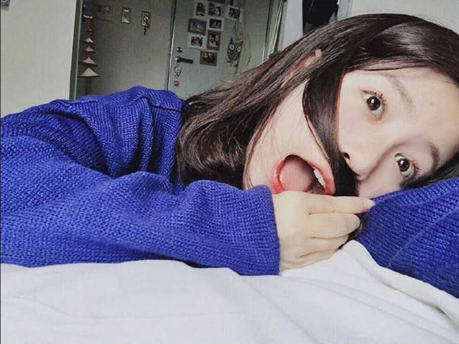 齐肩发的女孩日常自拍照 5