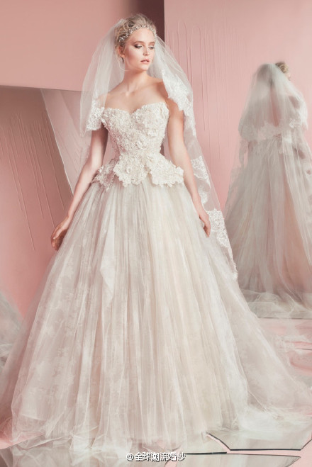 Zuhair Murad Spring 2016优雅的粉色少女心婚纱图片 7