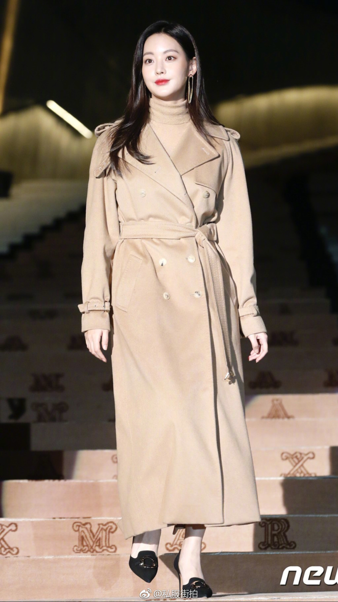 韩国美女明星吴妍书私服街拍首尔出席MaxMara品牌 9