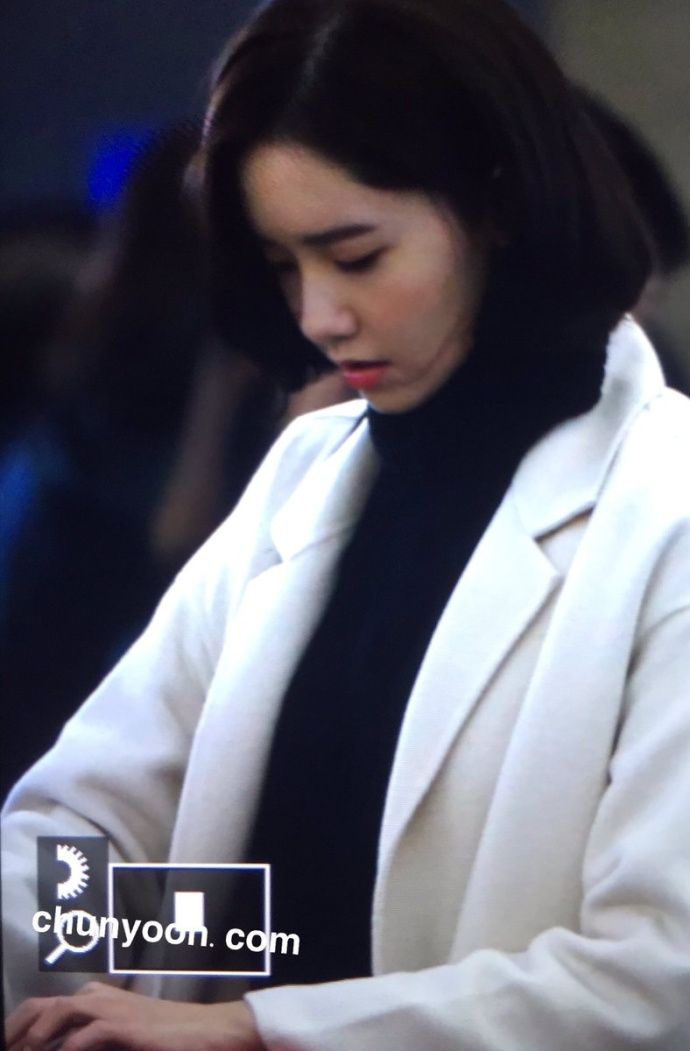 韩国女团少女时代允儿仁川机场前往塞班岛参加 13