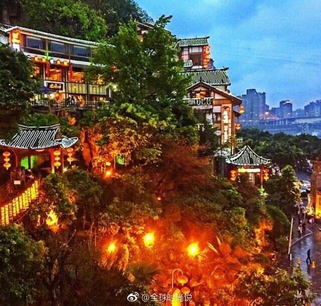 重庆洪崖洞夜景风景图片宛若二次元的城堡 4
