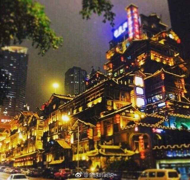 重庆洪崖洞夜景风景图片宛若二次元的城堡 5