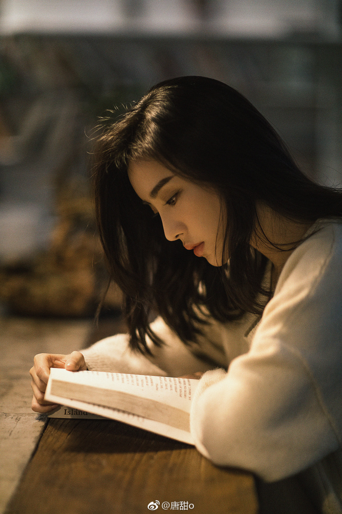 清纯美女唐甜文艺图片
