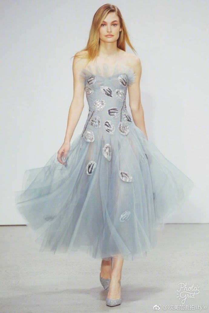 欧美美女超模演绎Oscar de la Renta 2018纽约春夏大秀 8
