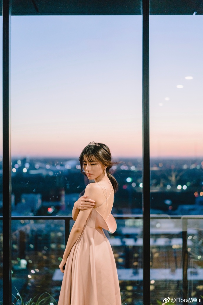 清纯美女彩虹女神图片 5