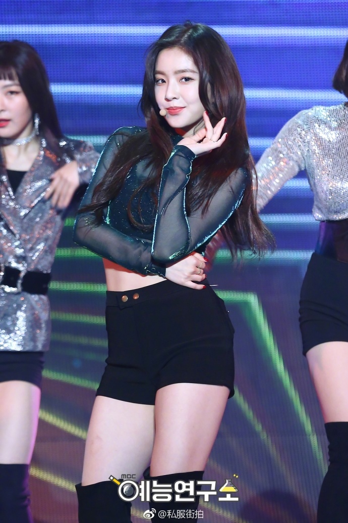 韩国女团Red Velvet舞台演出图片 5