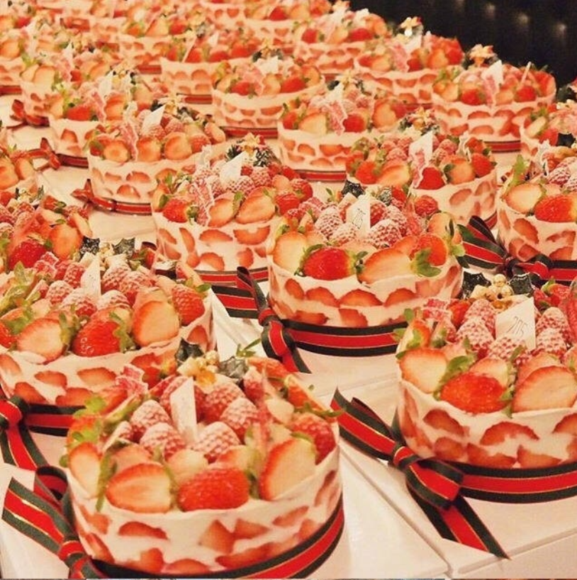 糕点图片_Strawberry Cake草莓蛋糕图片