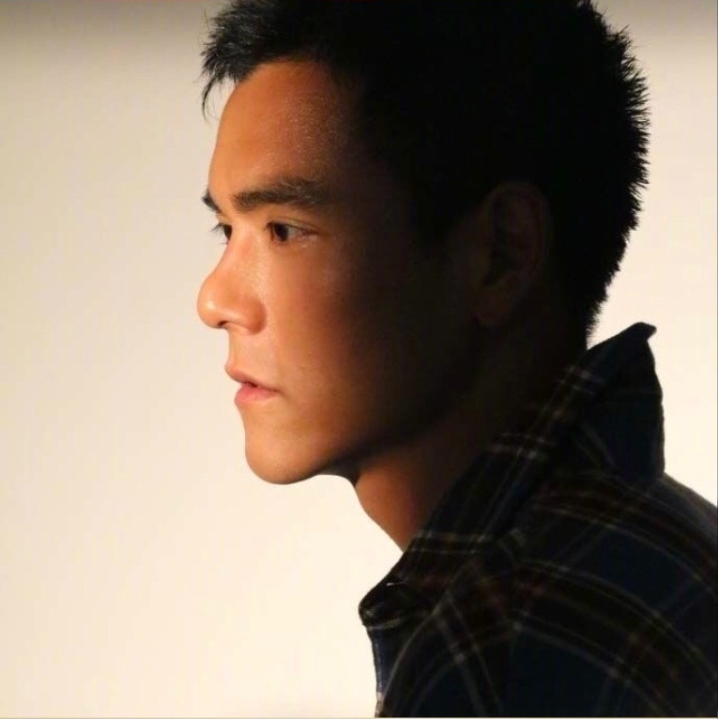 台湾男演员男神彭于晏图片_是你的男彭友彭于晏 32