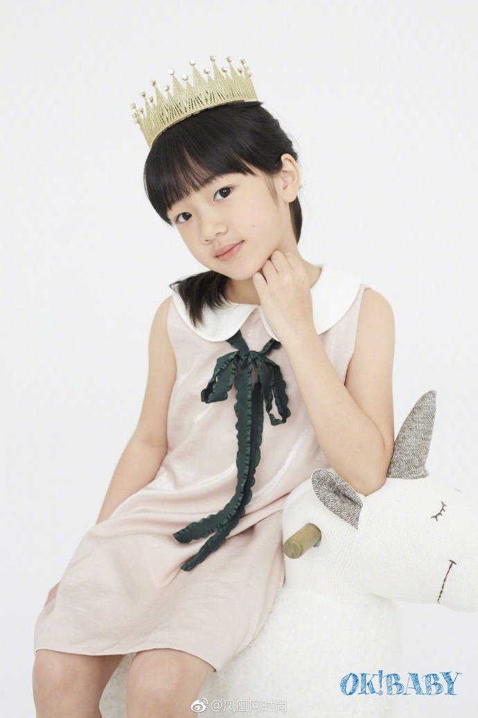 文莱王子台湾男明星女儿奴吴尊与女儿neinei杂志 2