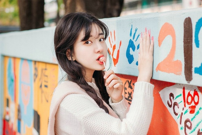 青春无敌皮肤白嫩马尾辫美女清纯图片 5