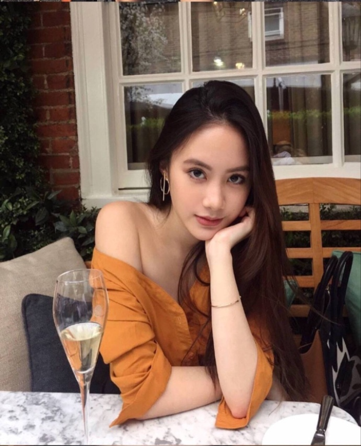 很有气质的越南美女图片_清纯美女身材也超棒 2