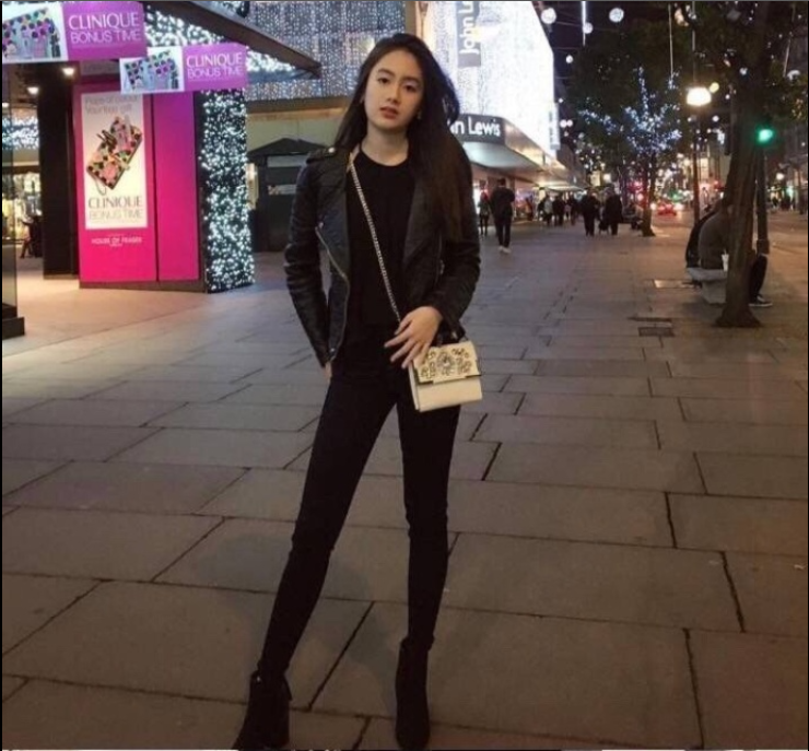 很有气质的越南美女图片_清纯美女身材也超棒 4