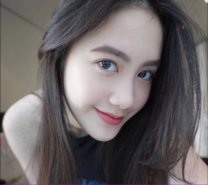 很有气质的越南美女图片_清纯美女身材也超棒 9