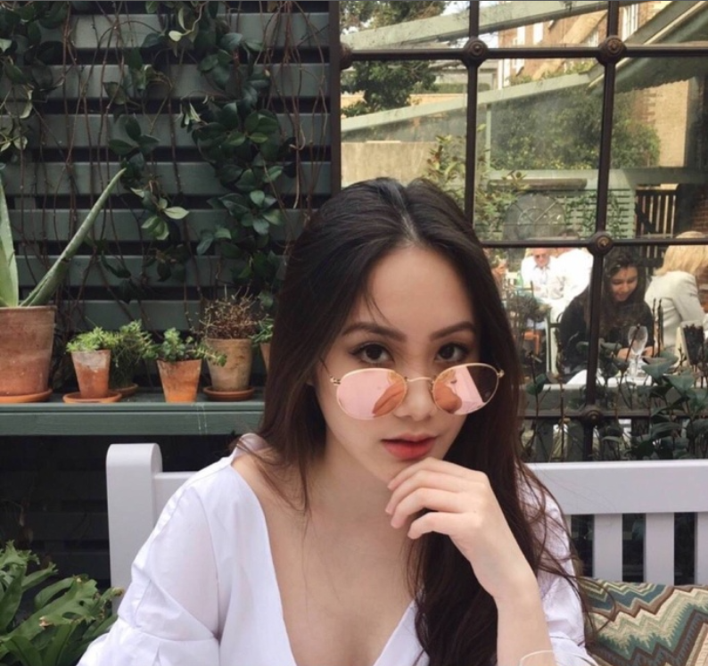 很有气质的越南美女图片_清纯美女身材也超棒 18