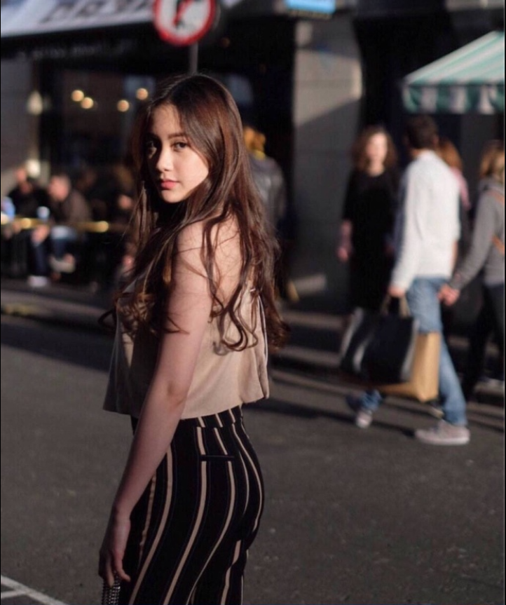 很有气质的越南美女图片_清纯美女身材也超棒 22