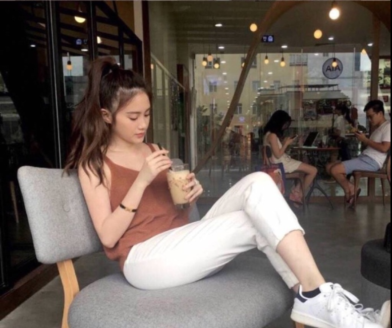 很有气质的越南美女图片_清纯美女身材也超棒 25