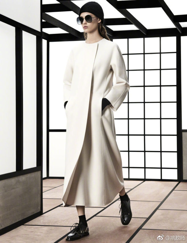 欧美美女模特演绎Max Mara 2018早秋系列端庄大气经 6