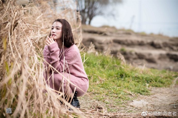 清纯美女SUSU深冬的芦苇唯美图片 8