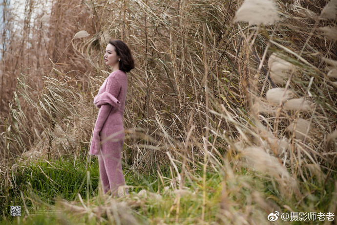 清纯美女SUSU深冬的芦苇唯美图片 9