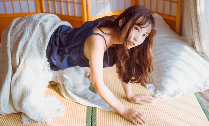 牛仔裙日系清纯美女清新脱俗图片 4