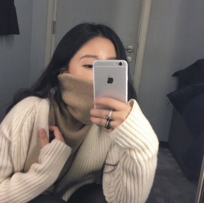 软萌妹子自拍照