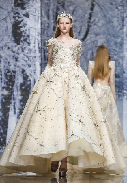 Ziad Nakad Couture FW 2017美到开挂的冰雪女王秀场礼服