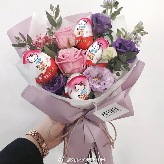 紫色系花束更显梦幻感唯美鲜花图片 9