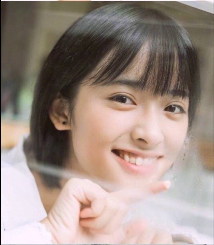 大眼美女明星沈月清纯可爱图片 7
