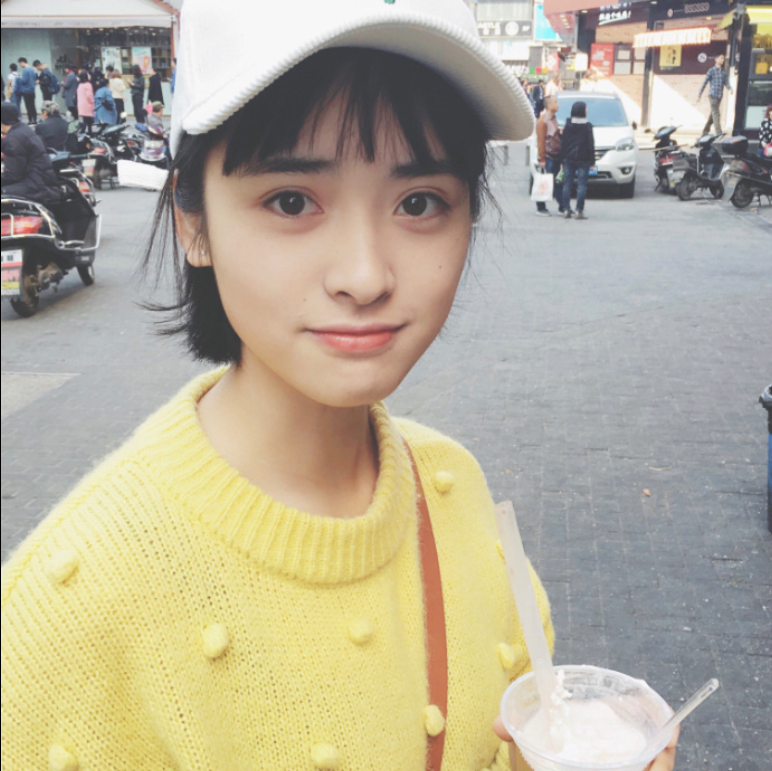 大眼美女明星沈月清纯可爱图片 13
