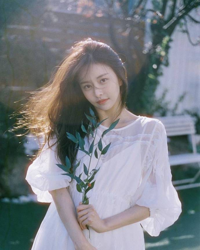 韩国美女明星演员韩宝凛木槿花少女镜头下的美