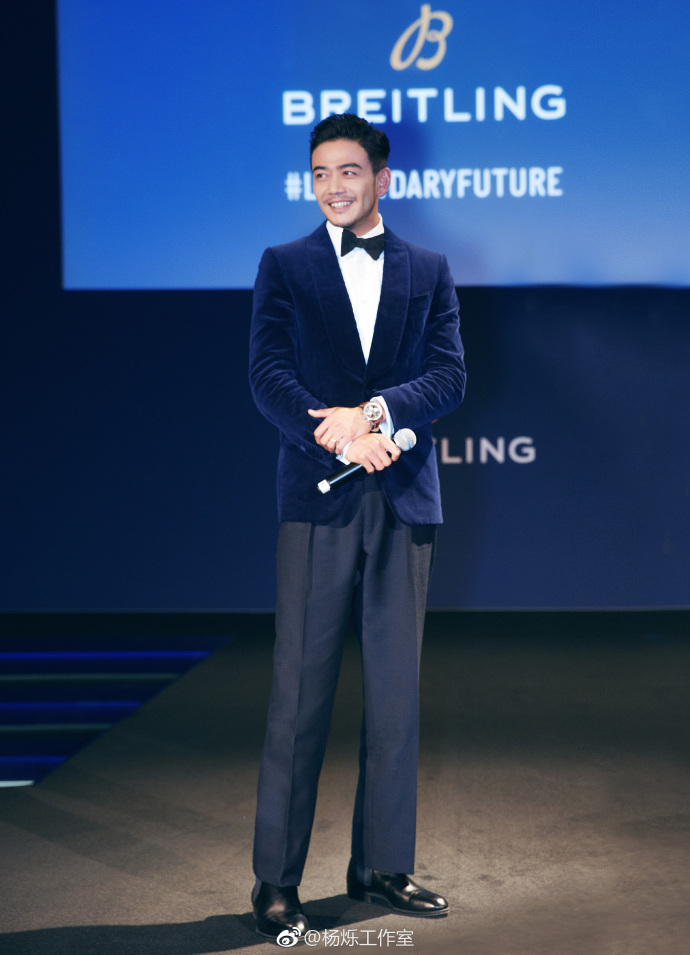 大长腿男神欧巴内地男演员杨烁出席活动图片 4