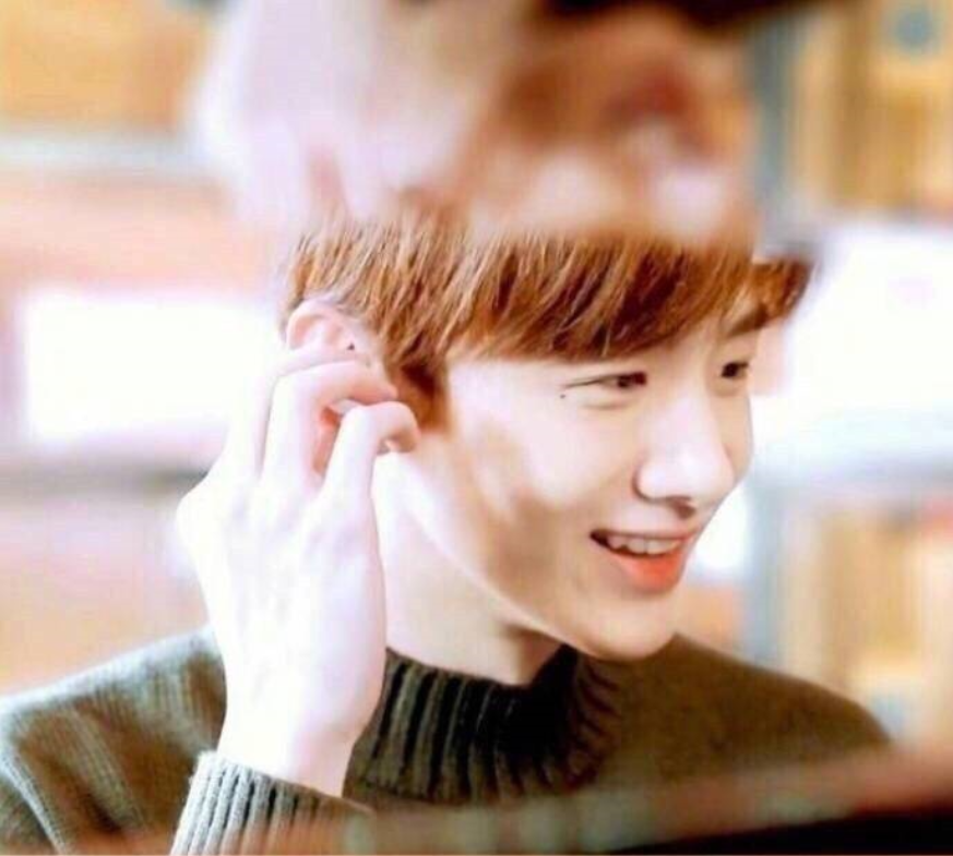 小鲜肉内地男明星帅哥白敬亭干净帅气图片 10