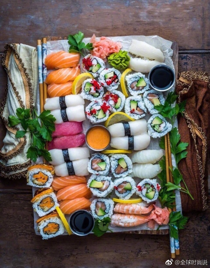 日式料理图片_寿司大餐图片 3