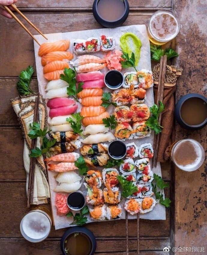 日式料理图片_寿司大餐图片 4