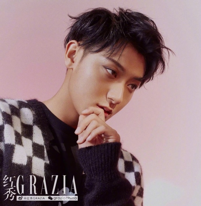青岛帅哥男明星黄子韬《红秀Grazia》封面大片 5