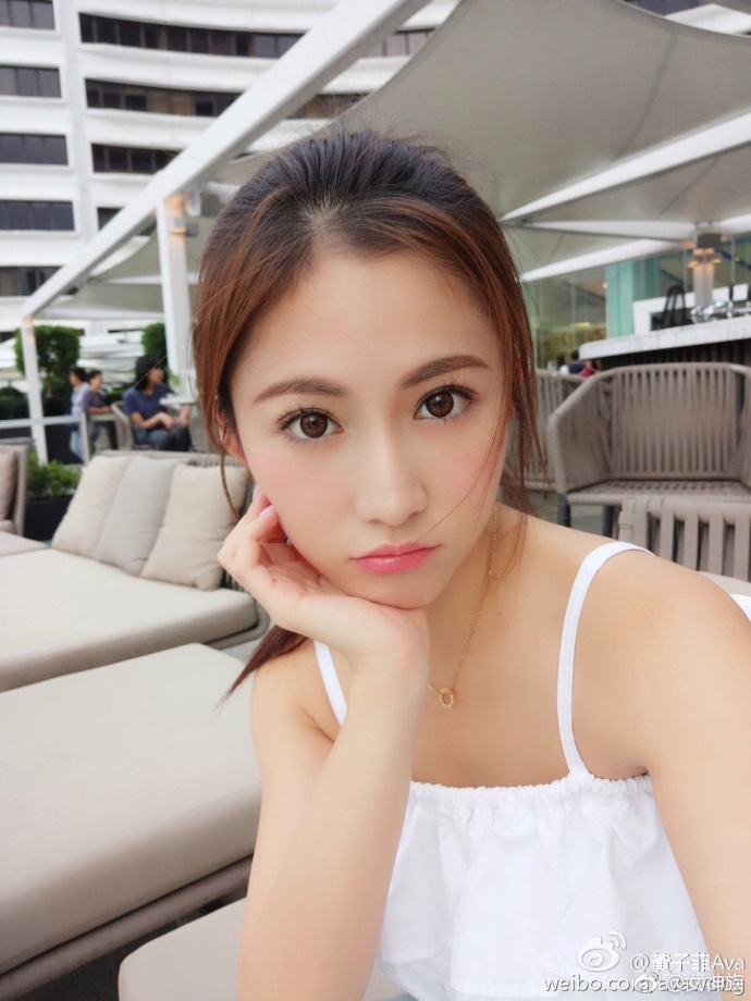 艺人黃子菲Ava长相甜美性感图片 9