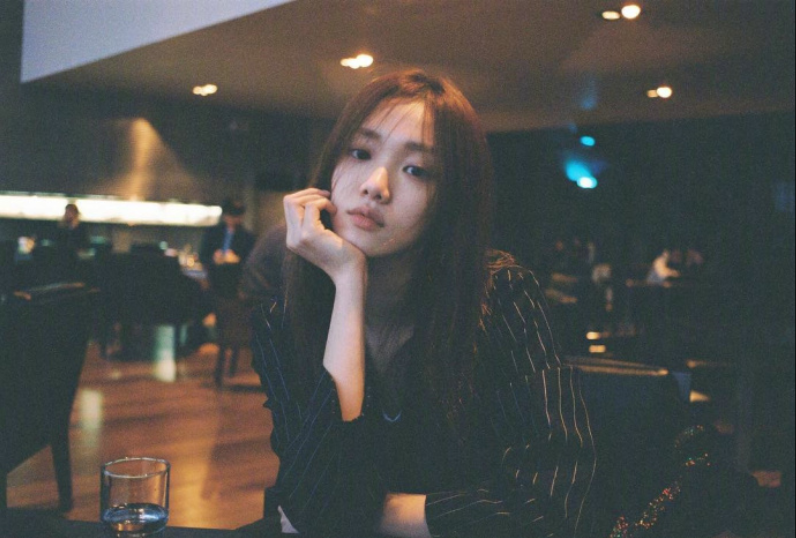 韩国美女明星李圣经私照合集满满的少女感图片 33