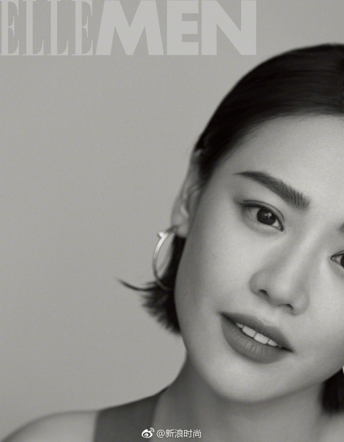大眼美女明星马思纯登上男刊ELLEMEN封面诠释黑白 8