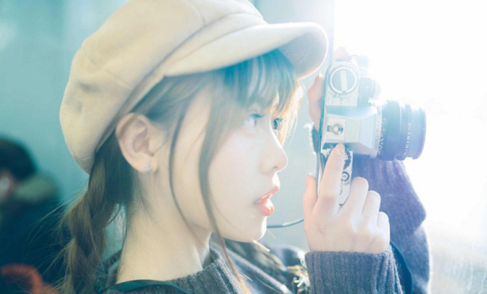 甜美白皙摄影美女小清新户外写真 5